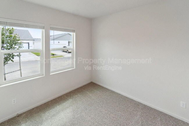 Building Photo - 5508 W Jamestown Ln