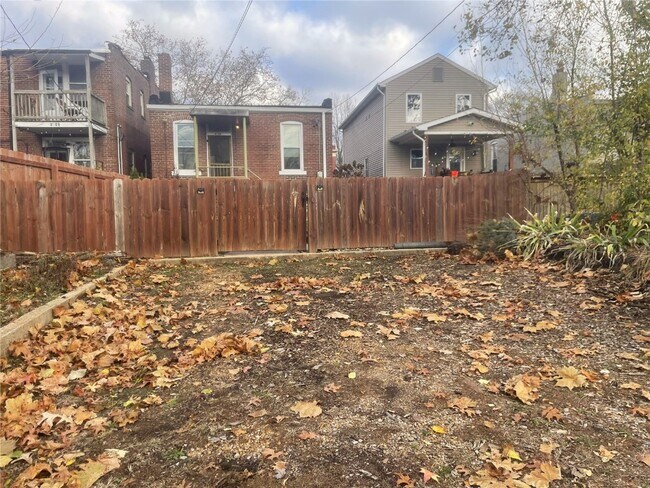 Building Photo - 4344 Connecticut St