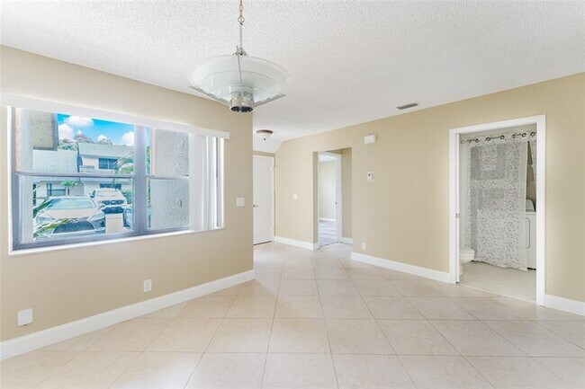 Building Photo - 9313 Ketay Cir