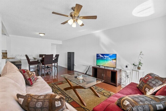 Building Photo - 3545 NE 167th St