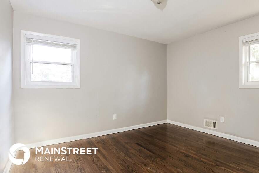 Building Photo - 7956 Coventry Ct