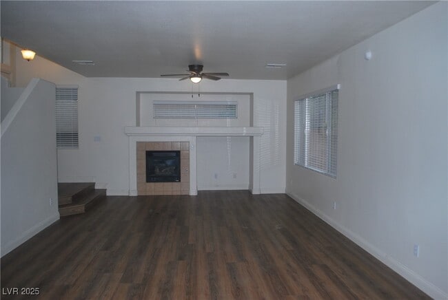 Building Photo - 10031 Cranbrook Falls Ct