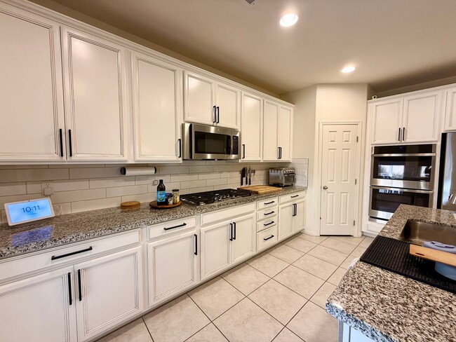 Building Photo - COMING SOON! Single-Story Gem in Gated Community with Stunning Backyard w/ Firepit