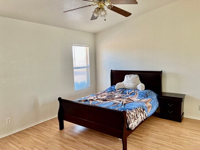 Building Photo - Work & Live on beautiful piece of property