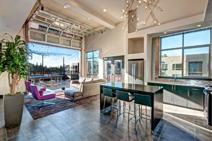 Building Photo - 15522 NE 22 Pl