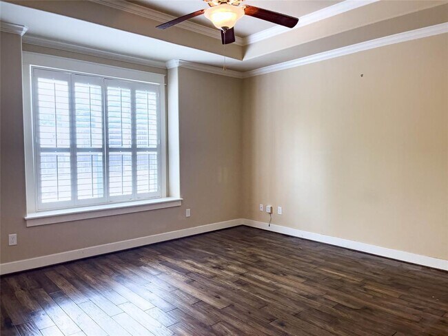 Building Photo - 1511 Inglewood St