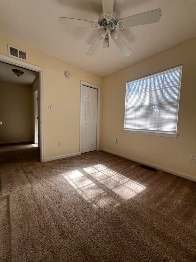 Building Photo - 4785 Gautier Dr