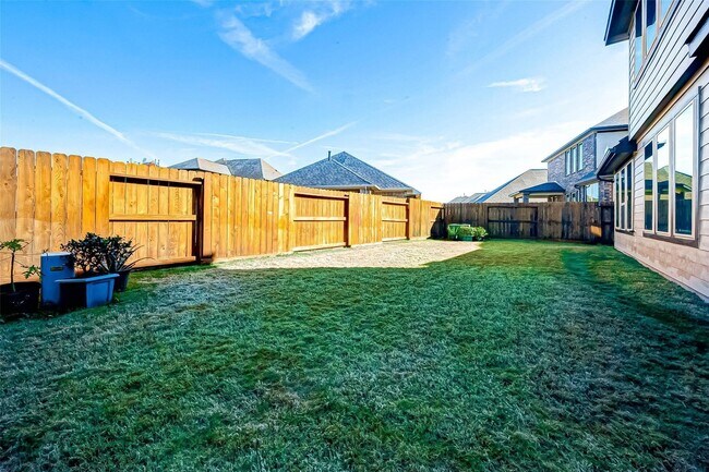 Building Photo - 23514 San Ricci Ct