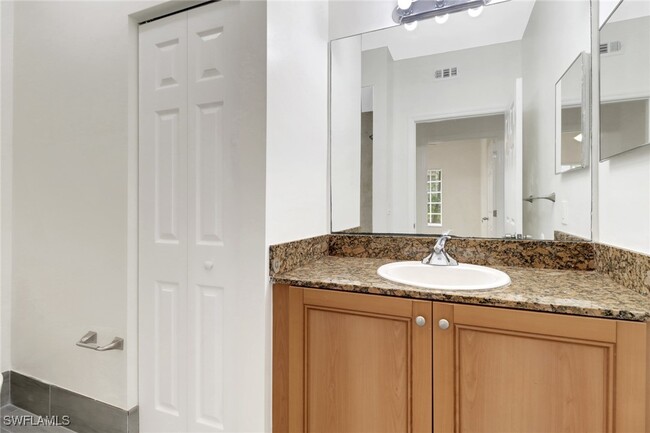 Building Photo - 10126 Villagio Palms Way