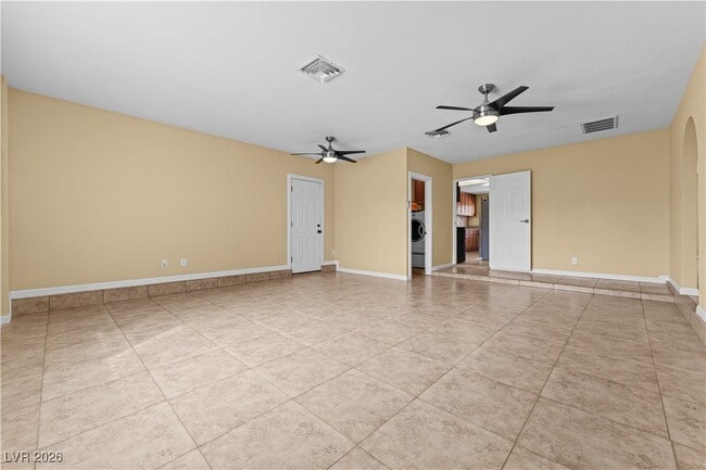 Building Photo - 3578 Anthony Dr