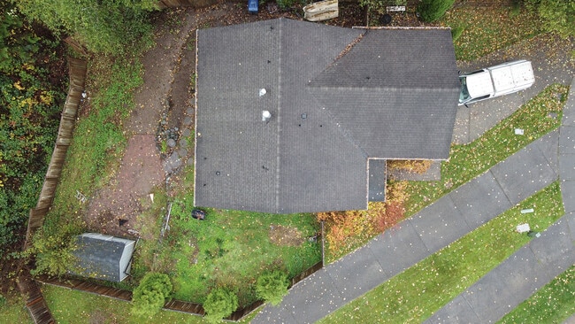 Building Photo - 2430 106th Dr SE