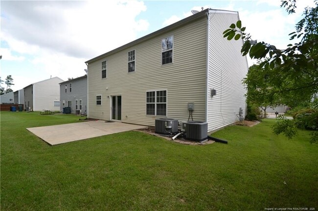 Building Photo - 2804 Thoreau Dr