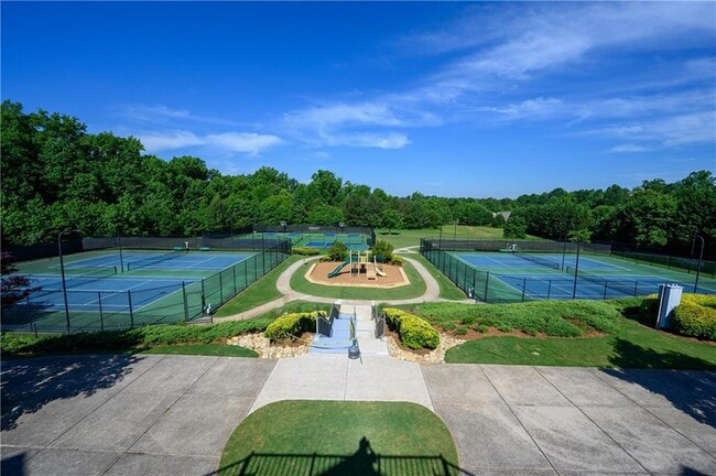 Building Photo - 5955 Weddington Dr