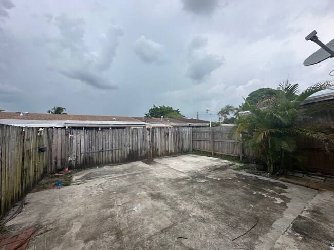 Fenced in yard - 21444 NW 40th Circle Ct