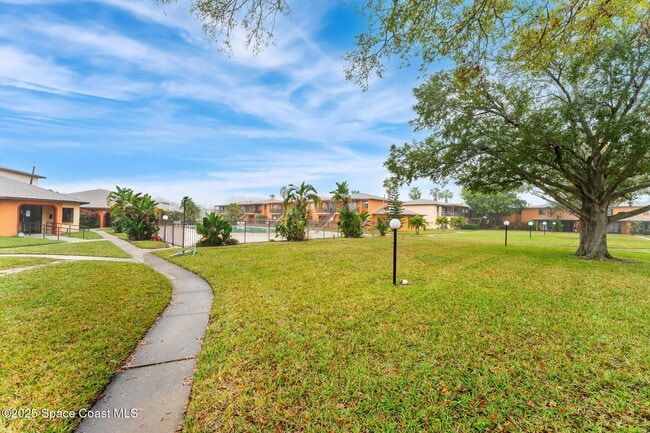 Building Photo - 251 San Juan Cir