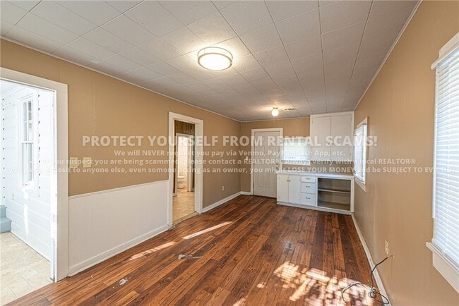Building Photo - 1323 Garland Ave