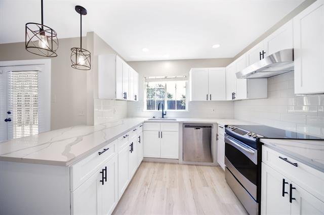 Building Photo - 5206 Vagas Dr