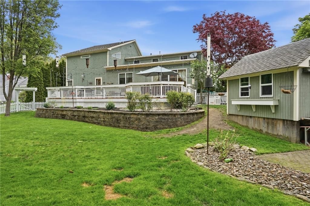 Building Photo - 97 Kenson Dr