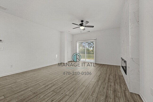 Building Photo - Brand New 5 Bedroom Home with a Master Bed...