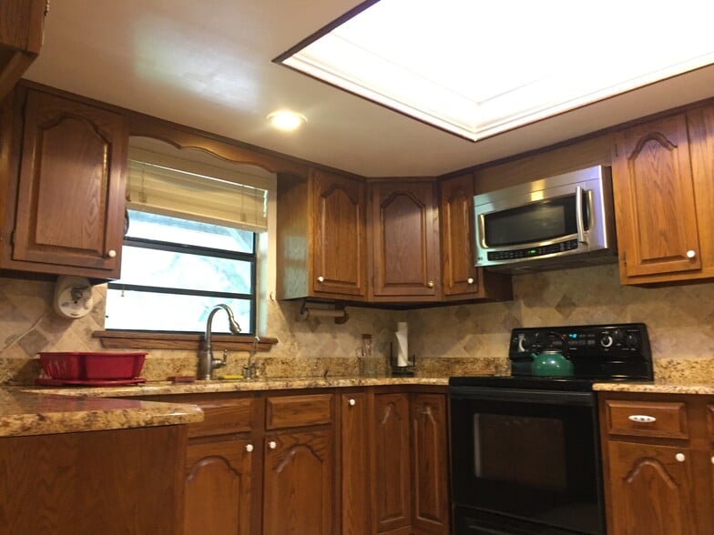 Building Photo - 4807 Shetland Trl