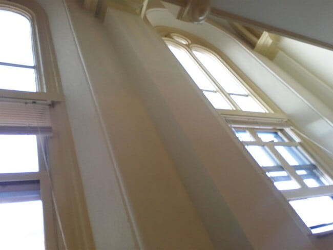 Building Photo - 124 Orange St