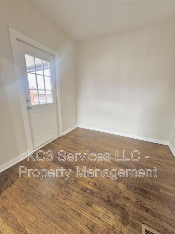 Building Photo - 129 Brooklyn Ave