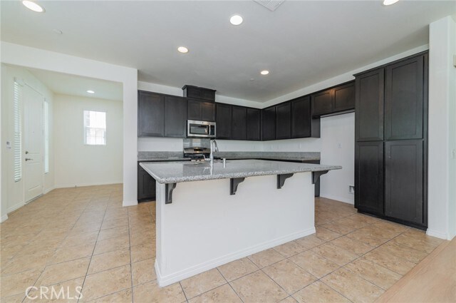 Building Photo - 2840 S Via Belamaria