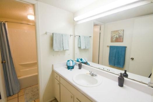 Building Photo - 1 bedroom in Gainesville FL 32607