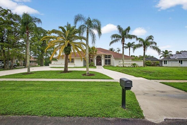 Building Photo - 1295 Longlea Terrace