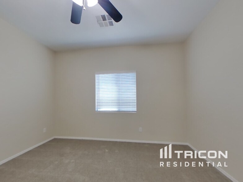 Building Photo - 17748 W Woodrow Ln