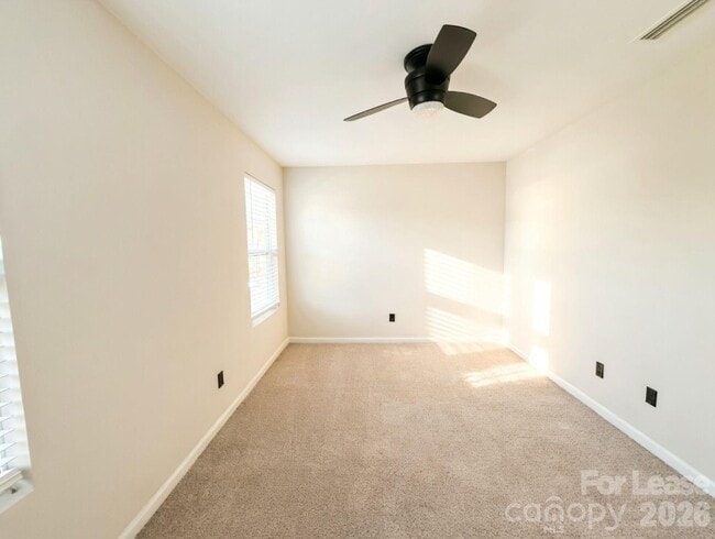 Building Photo - 12881 Clydesdale Dr