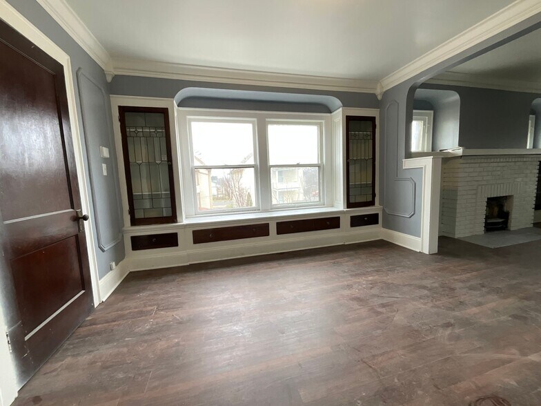 Building Photo - 14014 Edgewood Ave