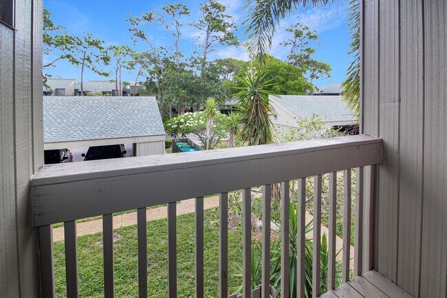 Building Photo - Pine Run Annual Condo for Rent