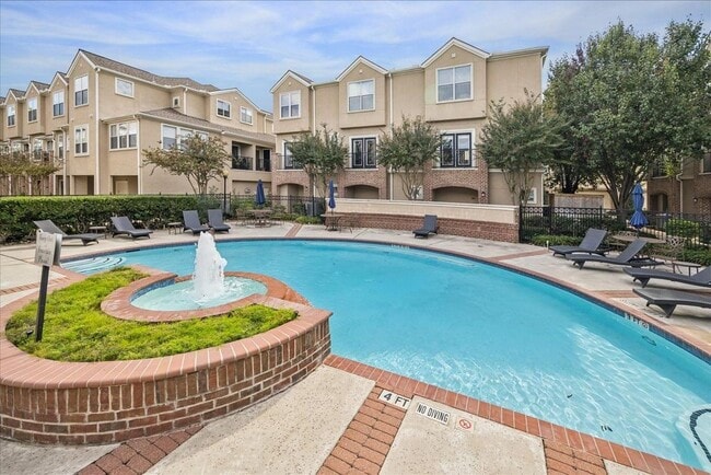 Building Photo - 12707 Boheme Dr