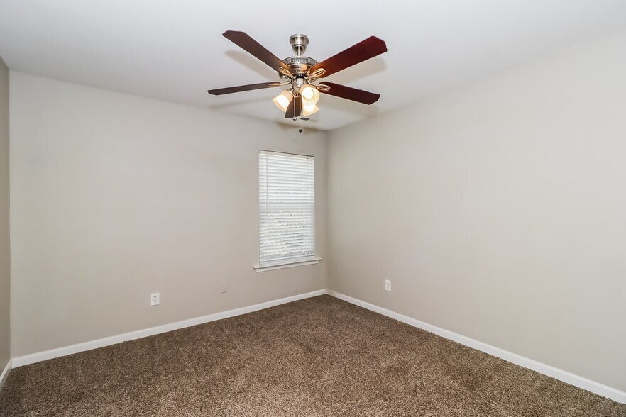 Building Photo - 9733 Tidal Ct