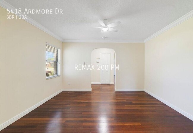 Building Photo - 5418 Ardmore Dr
