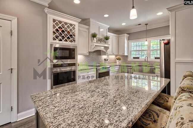 Building Photo - 73 Middleton Dr