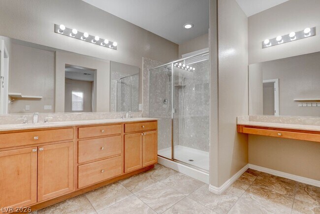 Building Photo - 1067 Fish Pond Ave