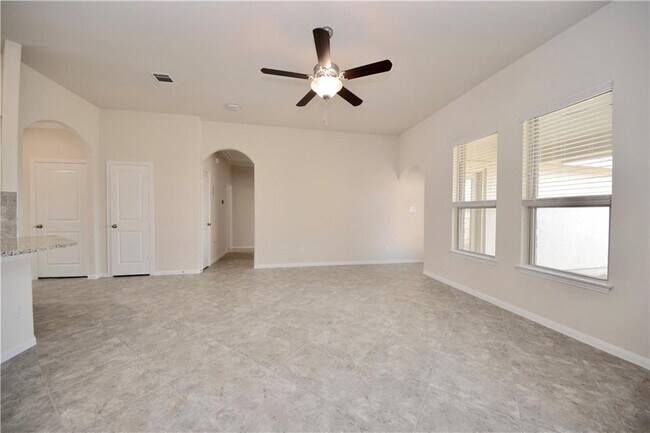 Building Photo - 1250 Chad Dr