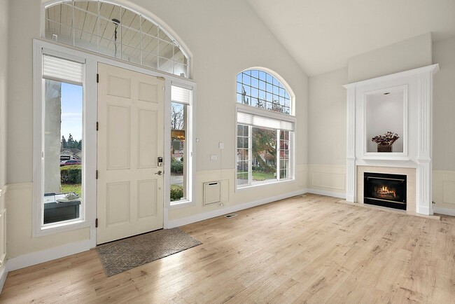 Building Photo - Immaculate 4-Bed Federal Way Home | Smart Tech, Tesla Charger, & Near JBLM!