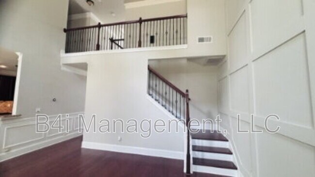 Building Photo - 3025 Bridgehaven Ct