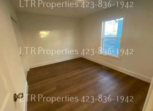 Building Photo - Ivy St (1423)