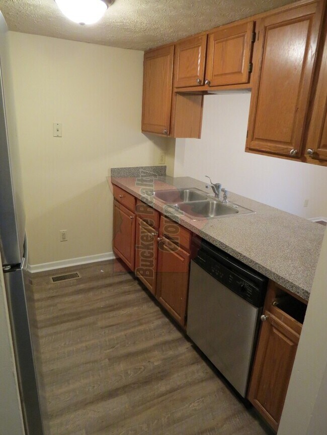 Building Photo - 2269 Hughey Dr