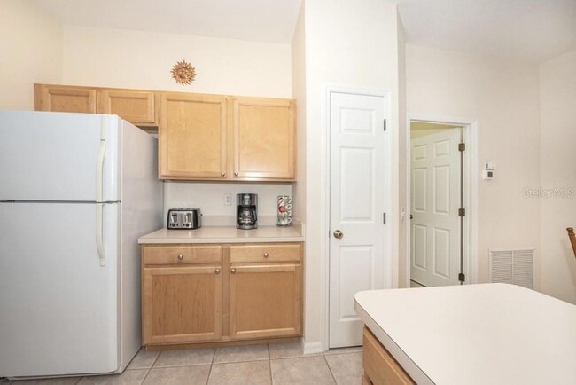 Building Photo - 5123 51st Ln W