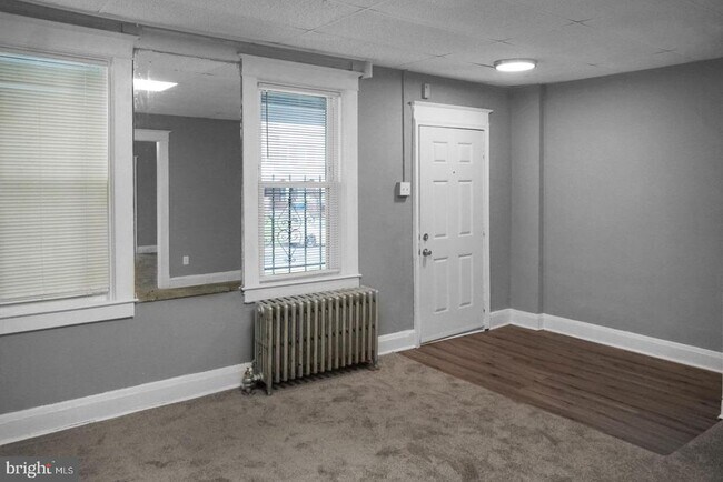 Building Photo - 3200 Normount Ave