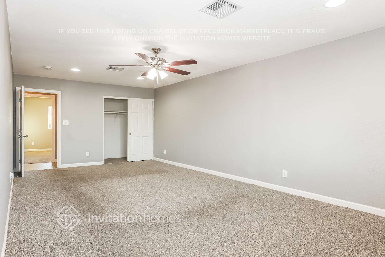 Building Photo - 8423 E Hubbell St