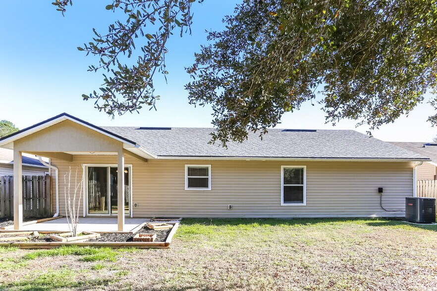 Building Photo - 3801 Ellaville Ct