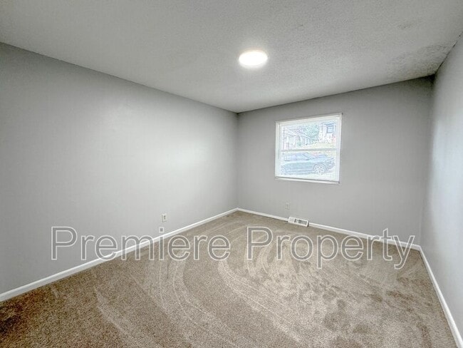 Building Photo - 3014 Ruby Ave