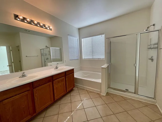 Building Photo - 15234 S Camino Del Velero
