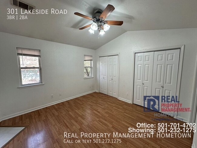 Building Photo - 301 Lakeside Rd